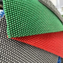 Thảm Nhựa Gai Mít Ghi