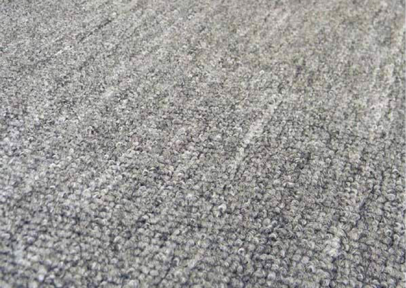 Thảm nỉ với chất liệu dày dặn, độ nhám cao