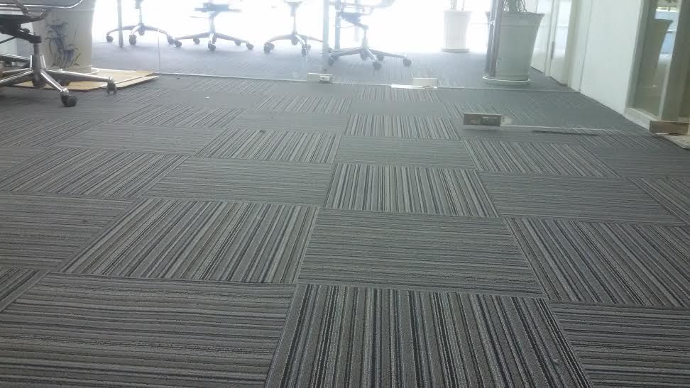  Thảm trải sàn văn phòng 100m2 dạng tấm