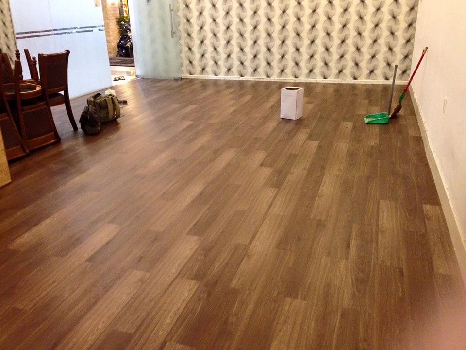 Thảm nhựa trải sàn giá rẻ